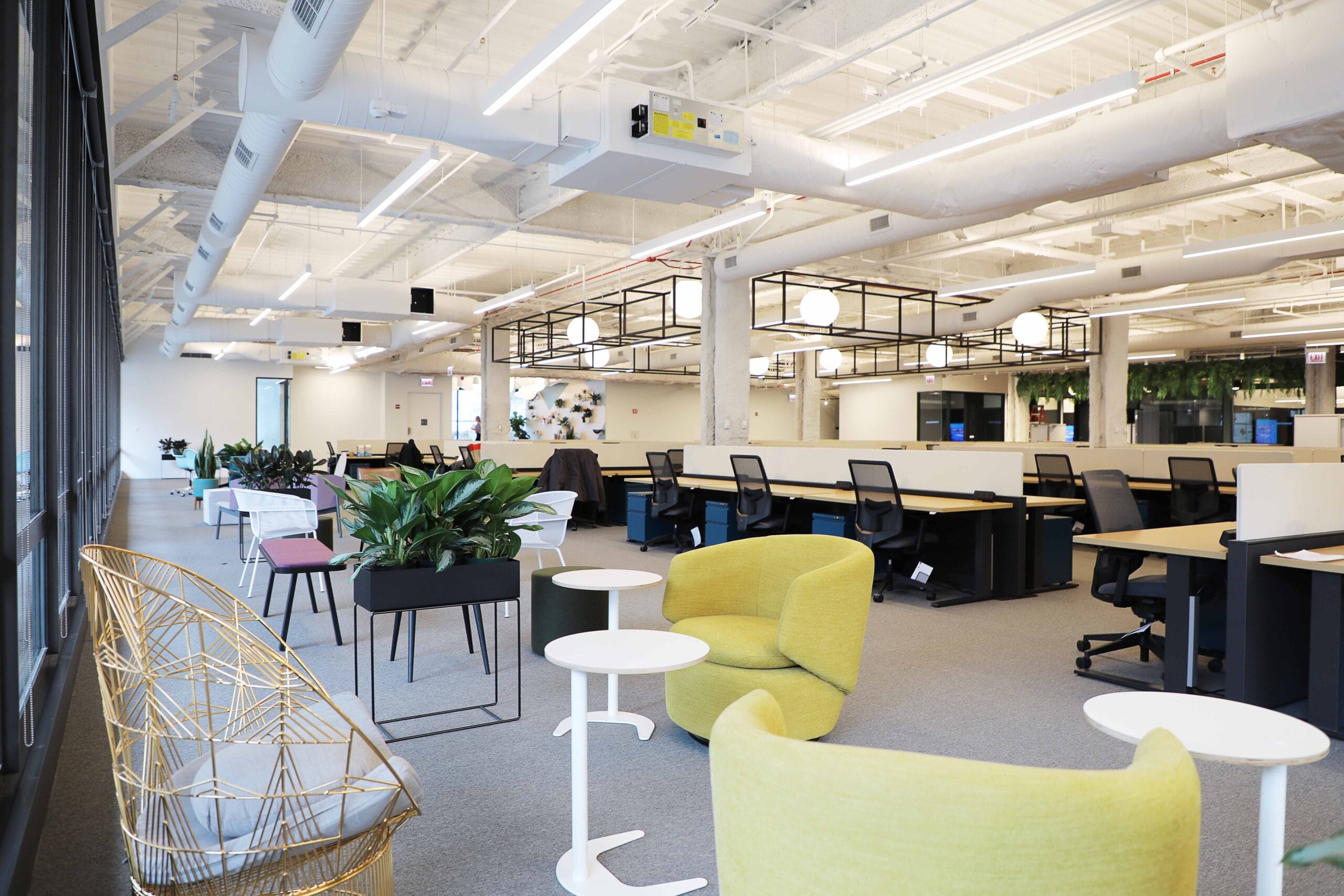 Skender Completes First Data Cable-Free HQ for ShopRunner