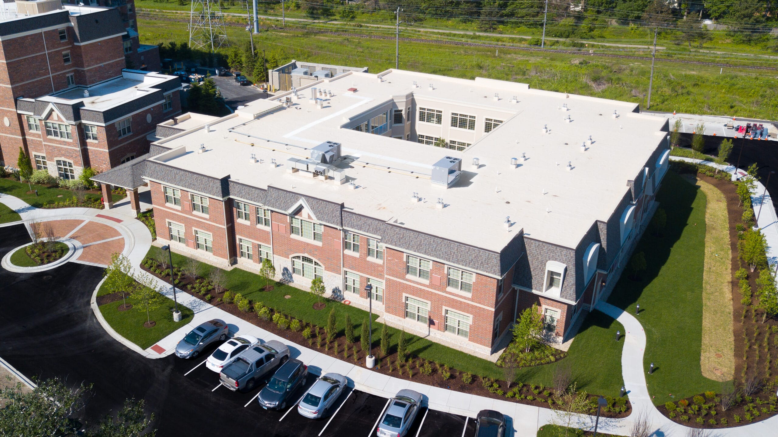 Skender Completes Construction of Senior Lifestyle Assisted Living Facility in Northbrook, IL